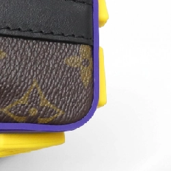 Túi đeo chéo Louis Vuitton Monogram (LV Rubber) Cruiser Messenger M57966 613631