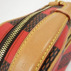 Túi đeo vai Louis Vuitton Damier Pop Chess Messenger N40561 609704