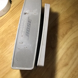 Xác Loa Bose SoundLink mini . Mất mạch . Còn 2 củ loa  522052
