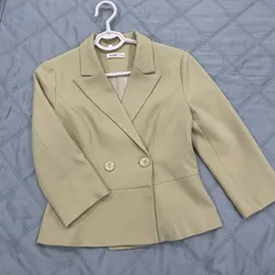 Vest lửng tay màu xanh cốm  602013