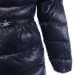 Áo khoác lông vũ MONCLER 643766