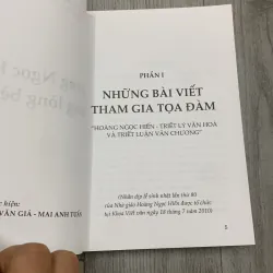 Hoàng ngọc hiến trong lòng bè bạn. 10b1 1026364