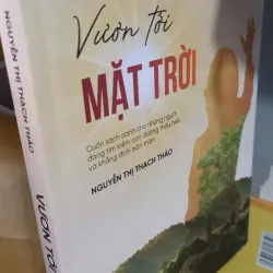 vươn tới mặt trời 995812