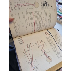 CONTEMPORARY COLLEGE PHYSICS - Jones / Childers 304538