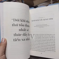 Sách: Sinh ra để xuất chúng - Tác giả: 	Elaine Welteroth 603971