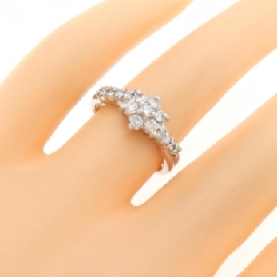 Nhẫn kim cương PT Flower 0.53CT 672142