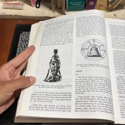 II Sách Hay: Từ Điển Biểu Tượng Văn Hoá Thế Giới - 2002 1012757