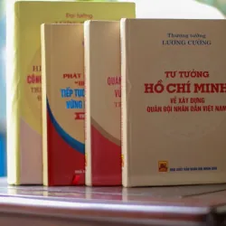 Bộ Sách Của Đại Tướng Lương Cường 