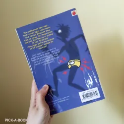 [Ngoại văn] Truyện hài Tiếng Anh The Killer Underpants - Michael Lawrence 928005