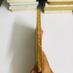 TUỔI TRẺ VÀ VÕ THUẬT  - 141 trang, nxb: 1988 542122