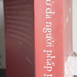 Cờ Da Người Phấp Phới 471402