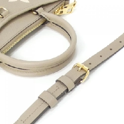 Túi Louis Vuitton Monogram Empreinte Trianon PM M46585 615197