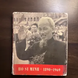 Sách ảnh: Hồ Chí Minh