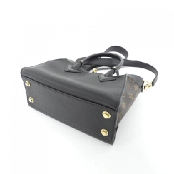 Túi Louis Vuitton On My Side PM M57728 615825