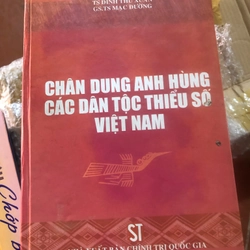 chân dung anh hùng dân tộc thiểu số