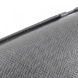 Ví Louis Vuitton Taiga Zippy XL M44275 622368