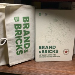 Sách Kinh Tế :Brand & Bricks - Xây Dựng Thương Hiệu Từ Những Viên Gạch Đầu Tiên- Mới 95% 149064