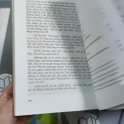 Bàn Về Thanh Niên - V. I. Lê nin 990459