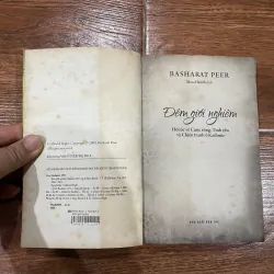 Đêm giới nghiêm (9) 946525