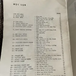 Một vùng thơ - thơ Việt Nam 1945-1985; khổ lớn  1026245