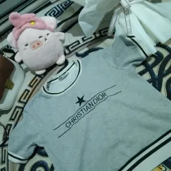 Áo phong cách nữ hiện nay mặc và rất ưng 