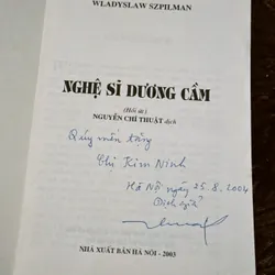 Nghệ sĩ dương cầm (chữ ký dịch giả) 698298