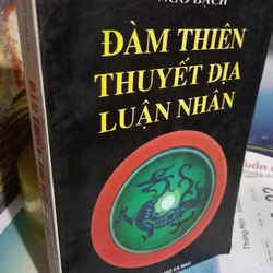 đàm thiên thuyết địa luận nhân