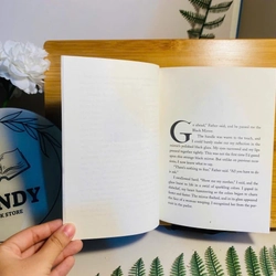 [Sách tiếng Anh 2hand] Like new 90% - Alistair Grim’s Odd Aquaticum - Gregory Funaro 550435