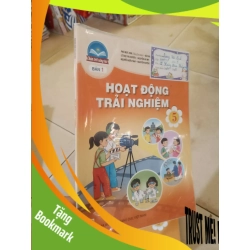 (TẶNG BOOKMARK) Hoạt động trải nghiệm lớp 5 (Chân trời sáng tạo) Giáo khoa RBK2702