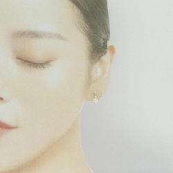 K18YG Cubic Bông tai - Hàng hiệu Chính hãng 875838