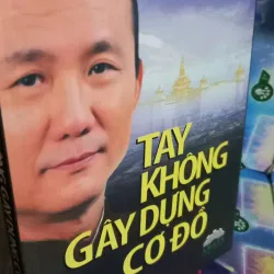 tay không gây dựng cơ đồ