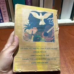 [Gáy Không Đẹp] - II Lịch Kiến Thức Cần Biết Dành Cho Mọi Nhà - 1988 931862