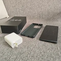 Vivo iqoo z10 turbo 12/256
