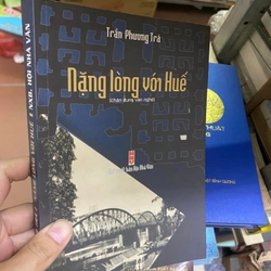 Sách Nặng lòng với Huế