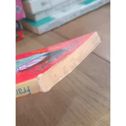 Horrid Henry and the Mummy's Curse - Francesca Simon 708299