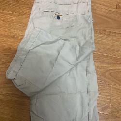 Quần short dài đến đầu gối, size 30 22343