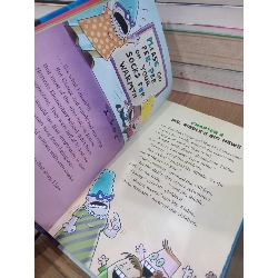 Captain underpants and the wrath of the wicked wedgie woman - D. Pilkey 740594