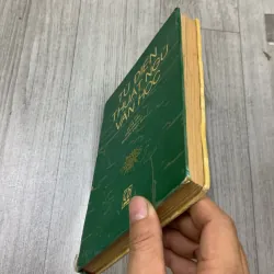 Từ điển thuật ngữ văn học. Có chữ ký của chủ biên. 10b2 1026333