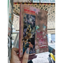 Phê Bình Bình Luận Văn Học 122341