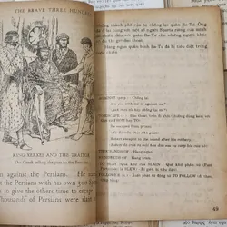 Truyện song ngữ Anh - Việt: 300 CHÀNG TRAI DŨNG CẢM (HEROES OF OLDEN DAYS)  704208