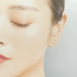 K18YG Bông tai kim cương 0.25CT một bên - Hàng hiệu Authentic 864873