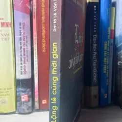 SÁCH LẶNG LẼ CÙNG THỜI GIAN 713360