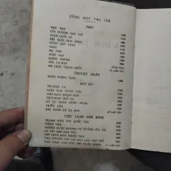 Thi hào Na dim Hit mét ( Xuân Diệu giới thiệu và dịch thơ ) 1002641