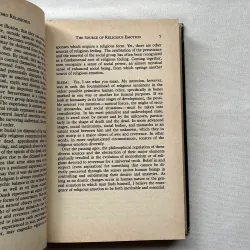 Human Values in a Changing World - Bryan R. Wilson, Daisa 991955