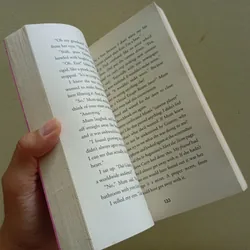 Girl, sách ngoại văn tiếng Anh, english book, tiểu thuyết  596205