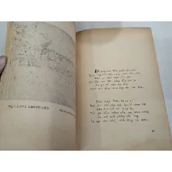 Nước non ngàn dặm - Tố Hữu 696054