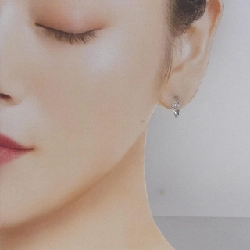 Bông tai kim cương 18KWG 0.25CT - Hàng hiệu Chính hãng 870491