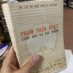 Sách Phạm Thận Duật: Cuộc đời và tác phẩm