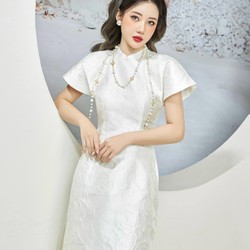 Áo dài trắng hoa nổi size s mặc 2 lần  183523