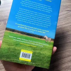 Diary of a Pint-Sized Farmer: A Year of Keeping Sheep, Raising Kids, and Staying Sane 723156